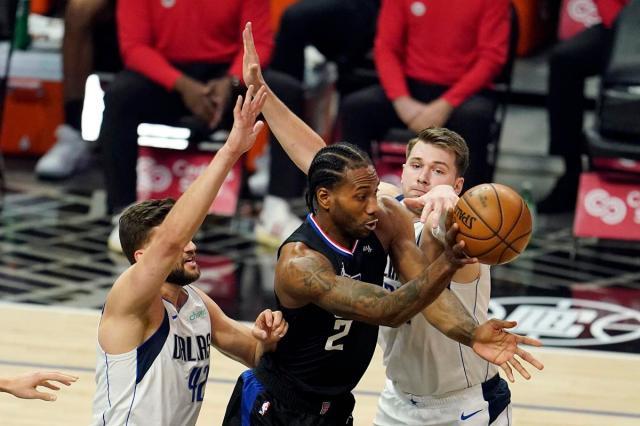 五星体育官网-连丢两个主场快艇问题在哪?莱昂纳德:我们没防守